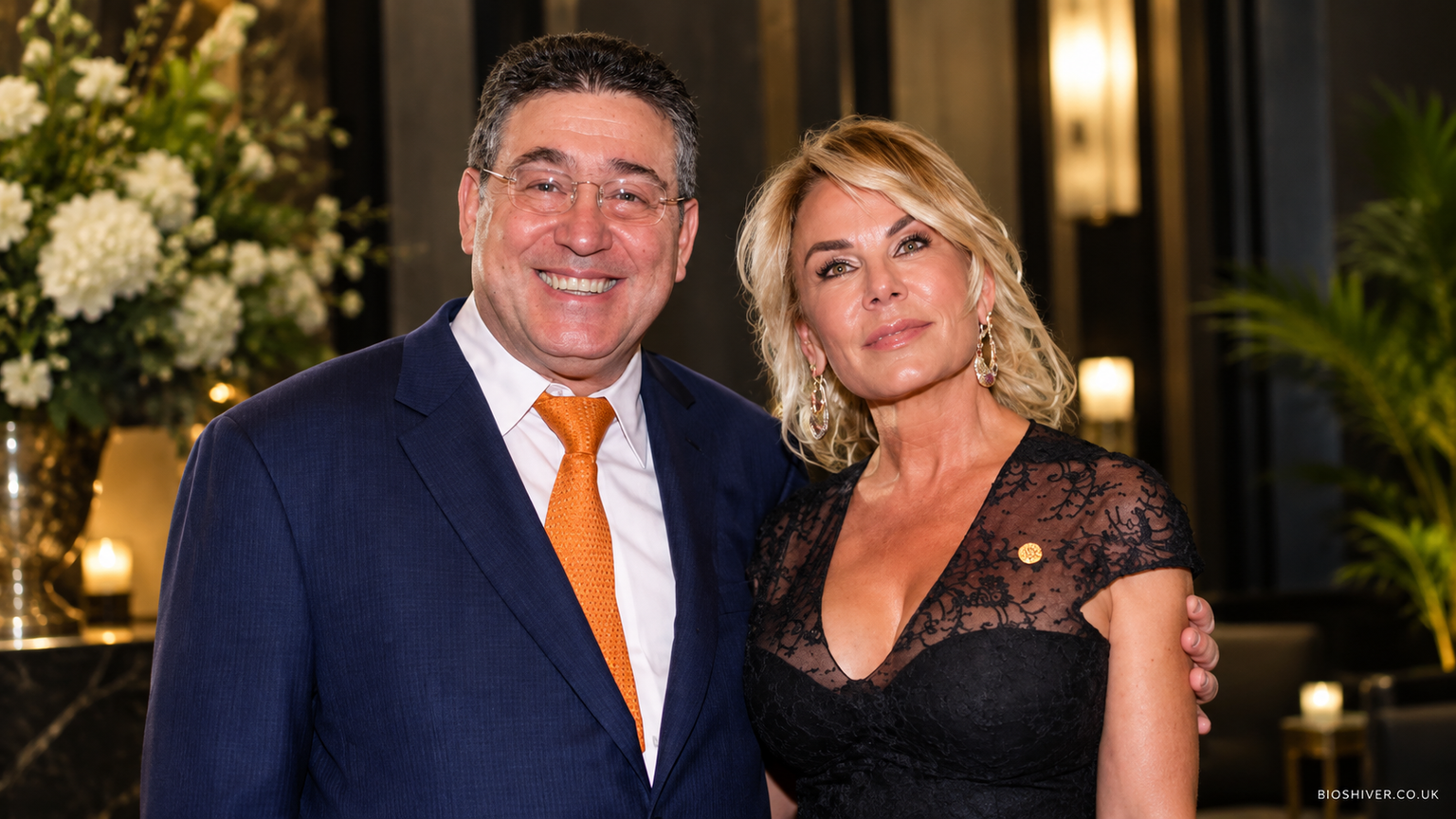 Itzhak Ezratti Wife